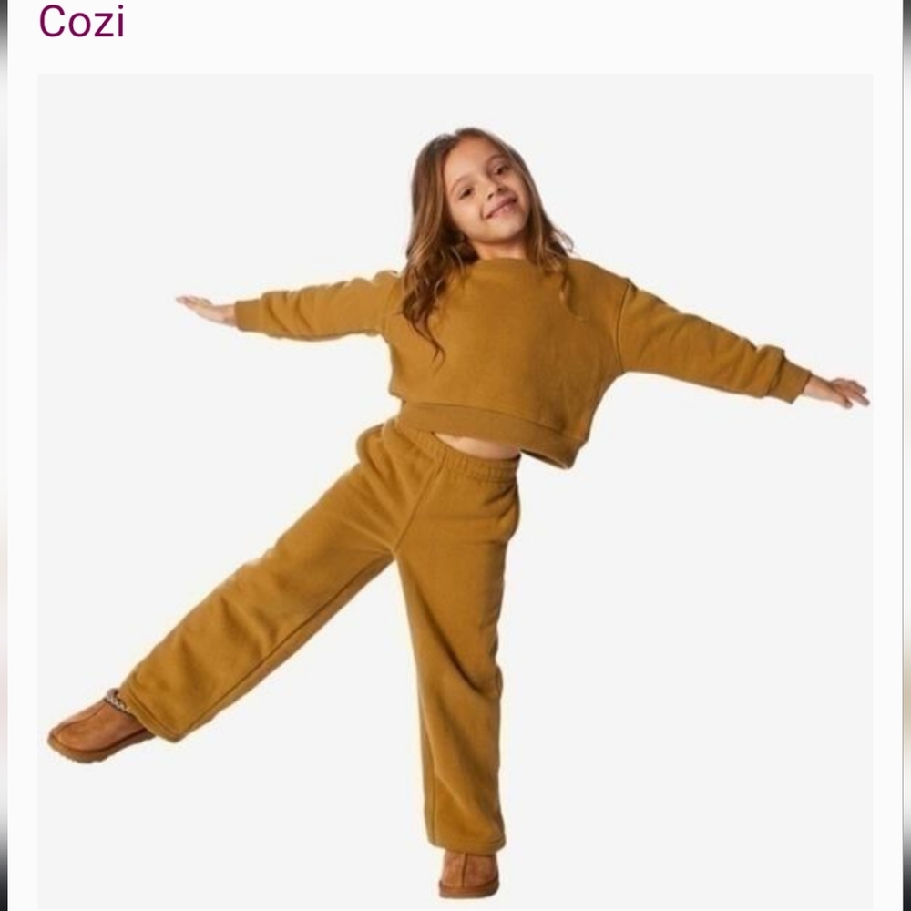 Cozi Brown Kids' Sweatshirt and Pants Set 4T